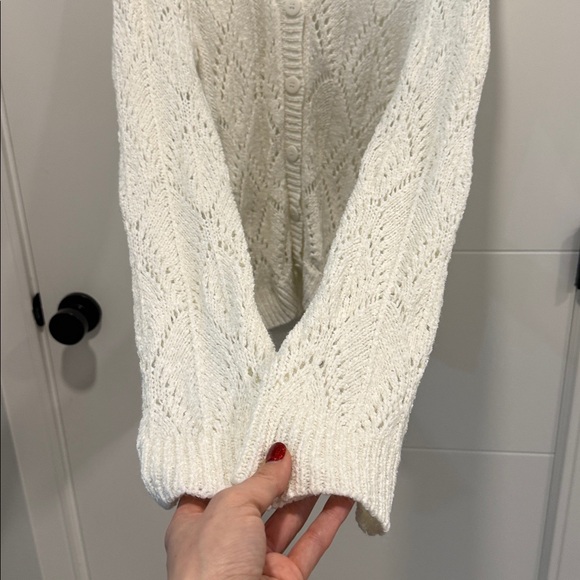 Cyrus Cream Knit Cardigan size XL - Picture 5 of 9